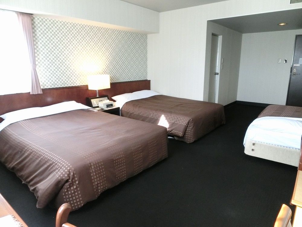 HOTEL LiVEMAX BUDGET Chitose Chitose  Eksteriør billede